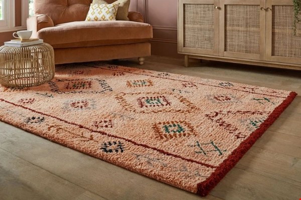 Hoe een vloerkleed de sfeer van je interieur compleet verandert